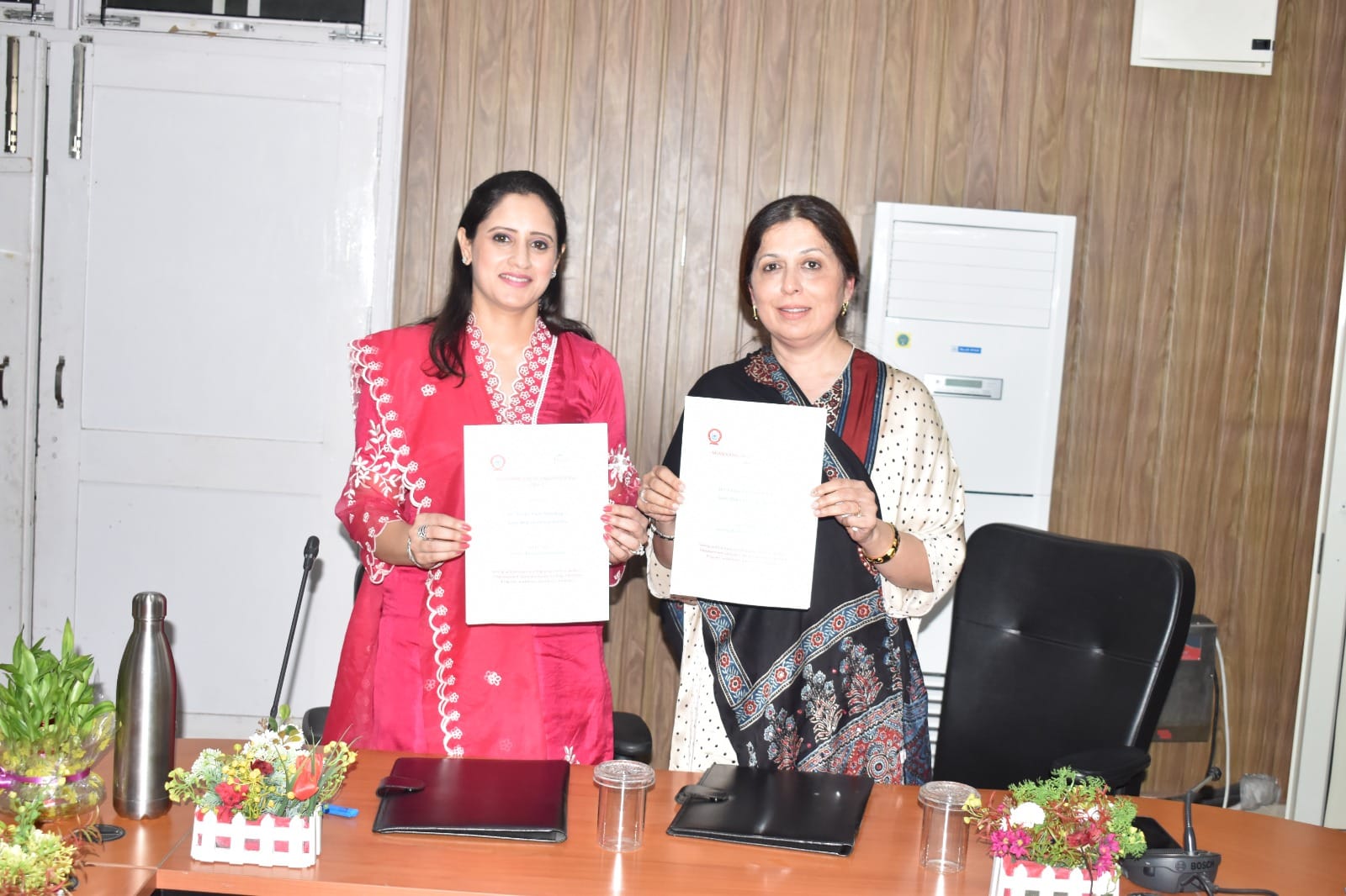 MOU Ficci Flo